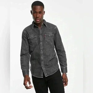 Levi's barstow western shirt in black wash Size Medium EUC